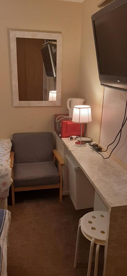 Delightful Home Stay - Double Ensuiteroom. Glasgow Eksteriør billede